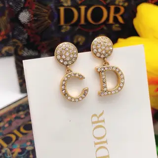 Dior cd diamond letter earrings Exquisite workmanship