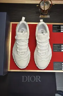 Dior casual men’s high-end brand latest masterpiece: original Italian imported special
