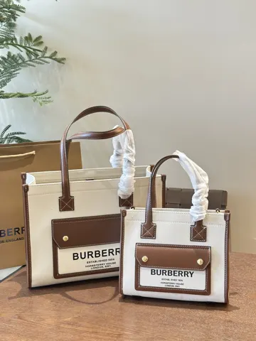 Burberry Tote