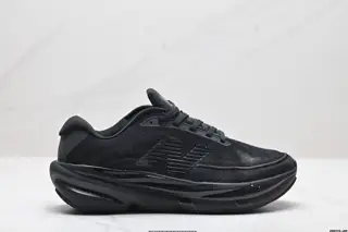 New Balance New Balance New Balance NB Fresh Foam Evoz v2 Comfortable and Durable Low-top M1080R15