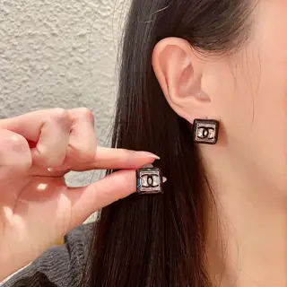 Chanel vintage earrings