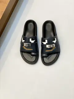 Hermès slippers