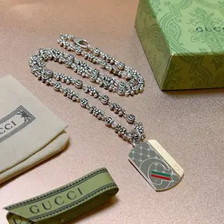 The latest Gucci necklace with a higher grade chain