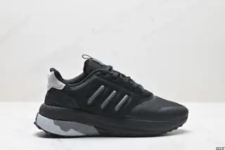 Adidas Boost series shoes have a classic hollow design. In order to enhance the torsional ID5901