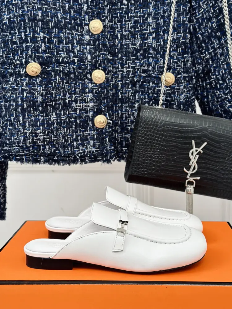 Hermès Spring/Summer Slippers