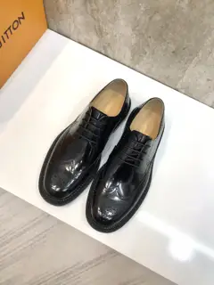 Louis Vuitton men’s fashionable formal leather shoes