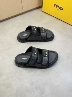 Fendi casual sandals