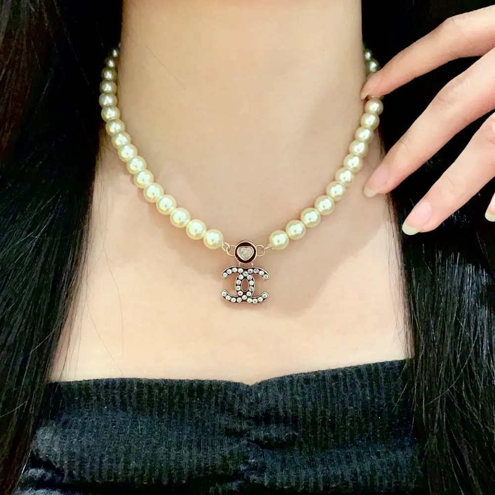 Chanel vintage necklace