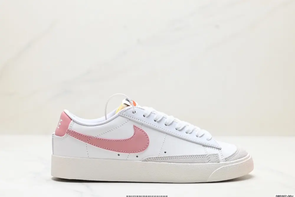 Nike Blazer Mid’77 Sneakers DC4769-101