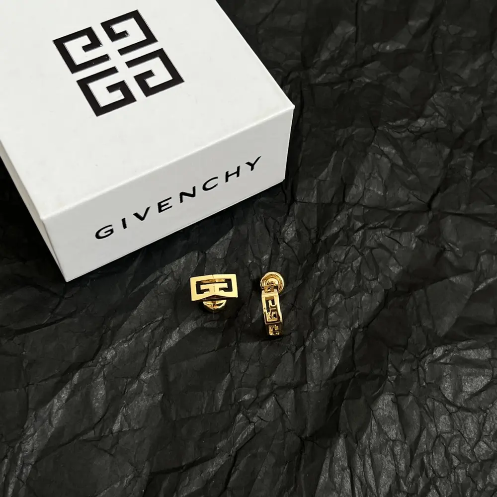 Givenchy popular earrings