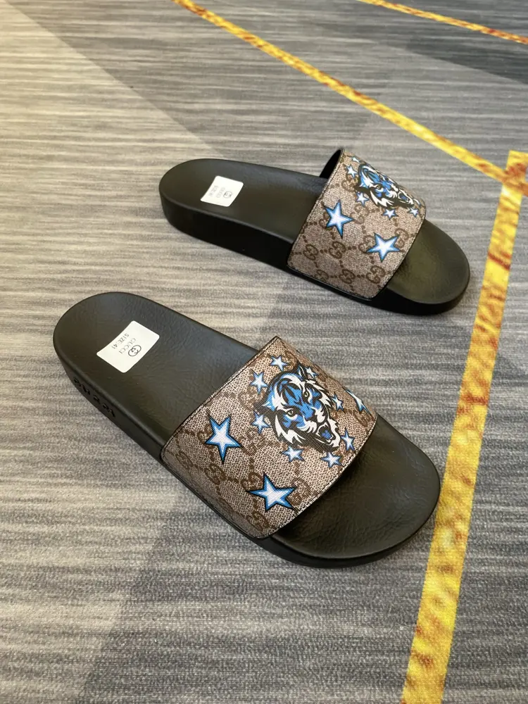 Gucci couple flip flops