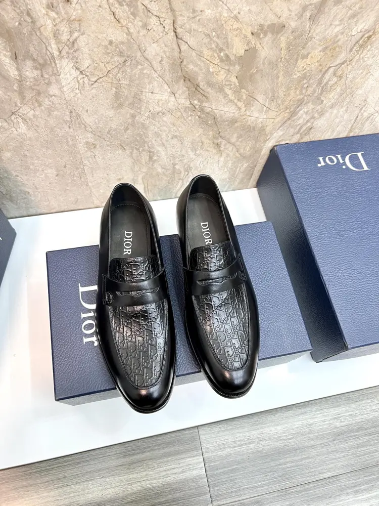 Dior TIMELESS Loafers This loafer embodies classic elegance