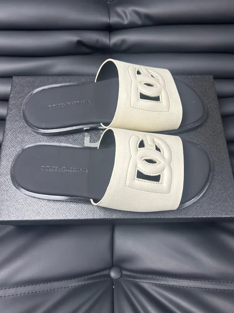 Dolce & Gabbana Logo Beach Slippers
