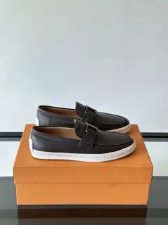 Tod’s Tod’s Men’s Loafers This loafer