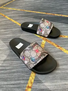 Gucci couple flip flops