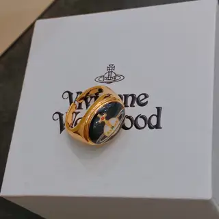 Vivienne Westwood Saturn ring with open design