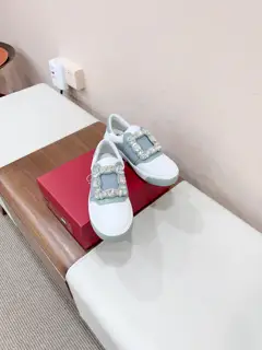 Roger Vivier RV square buckle white shoes