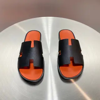 Hermès Classic H Slippers ~ High-end men’s sandals• beach shoes slippers ~ counter