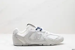 New Balance Maillard color matching creates a new cross-border cooperation
