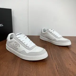 Chanel leather casual sneakers