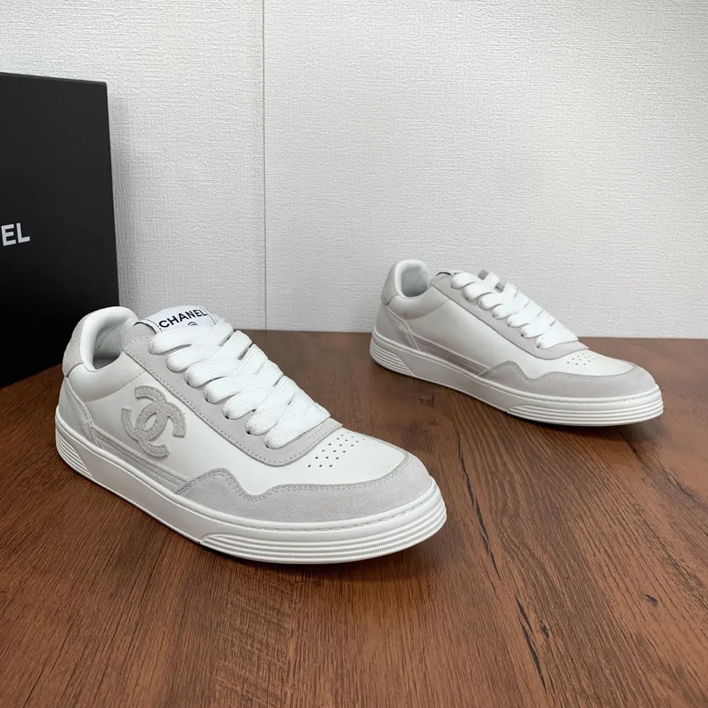 Chanel leather casual sneakers