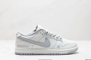 Nike SB Dunk Low Sneakers NC2103-302