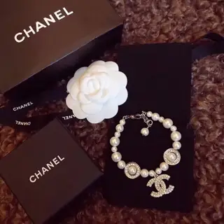 Chanel round pearl bracelet length 15cm + 5cm extension chain