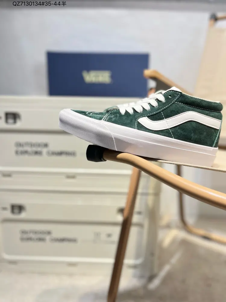 Vans classic retro casual sports shoes