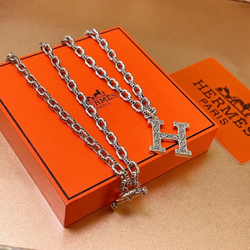 Hermès necklace New product launch HERMES must-have pig nose series jewelry High-end