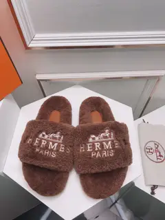 Hermès latest autumn and winter flat-bottomed fur slippers