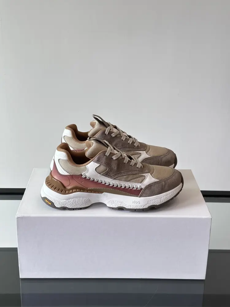 Berluti high-end men’s casual sneakers