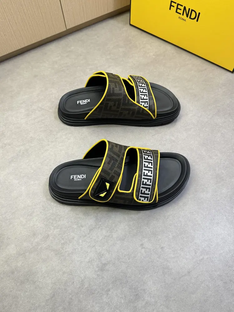 Fendi casual sandals