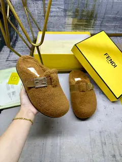 Fendi flat half-covered slippers with FF decorative buckle
