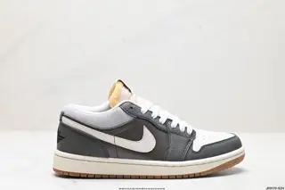 Nike Air Jordan 1 Low Sneakers DX4375-800