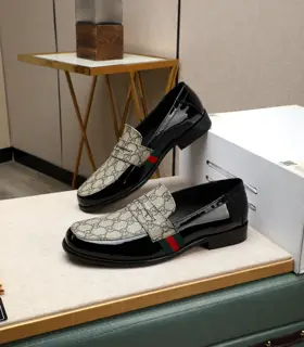 Gucci formal leather shoes Italy imported cowhide + top imported water-dyed cowhide lining