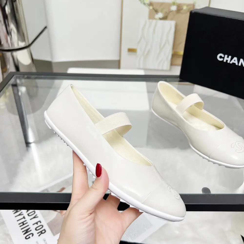 Chanel early spring single shoes