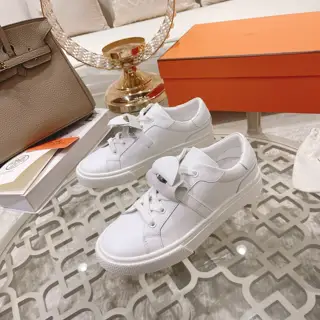 HERMES latest Kelly buckle white sneakers