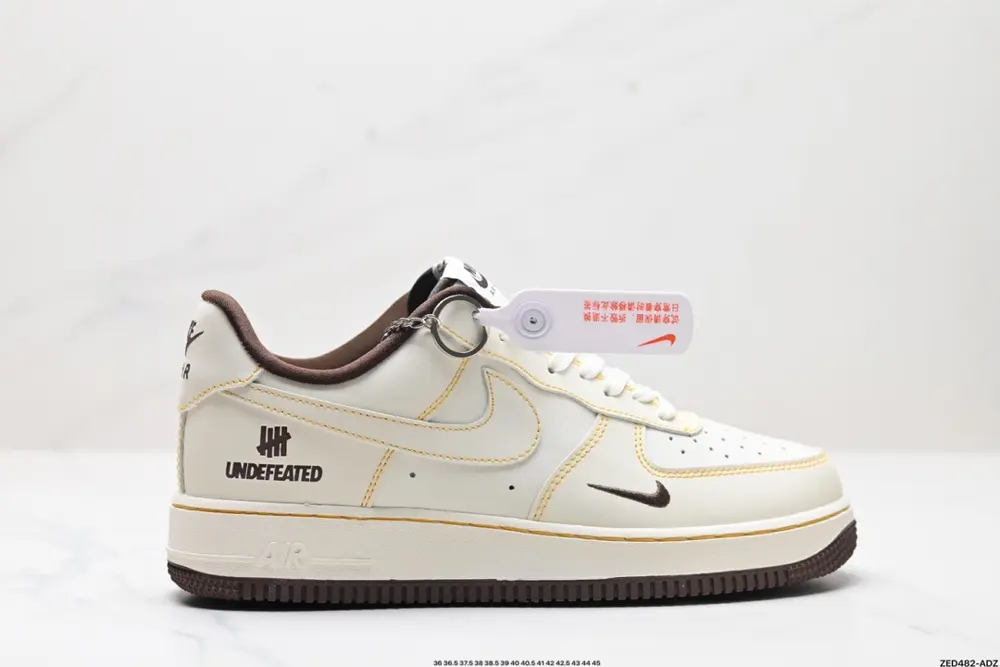NIKE AIR FORCE 1’07 LV8 Sneakers KK3333-002