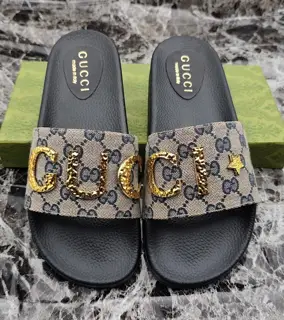 Gucci slippers