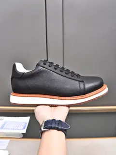 Brunello Cucinelli men’s lace-up casual low-top men’s shoes This brand is a world-class