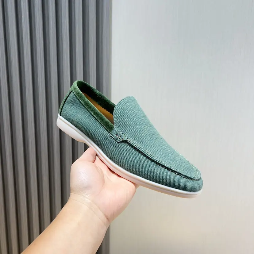 Loro piana couple style-new moccasin shoes. The water-repellent velvet upper is matched