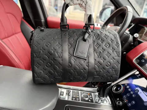 Louis Vuitton Keepall M22765