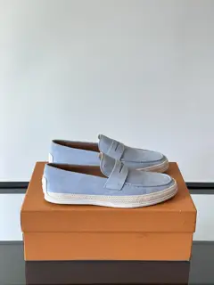 Tod’s Tod’s Men’s Loafers This loafer