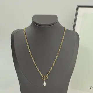DIOR necklace hot-selling models are now on sale