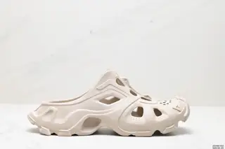 BALENCIAGA Shoes 702421