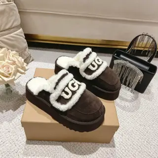 UGG thick-soled slippers