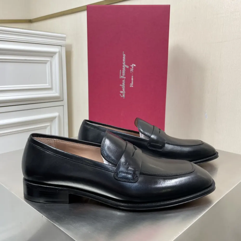 Salvatore Ferragamo Business•Casual Shoes•Loafers
