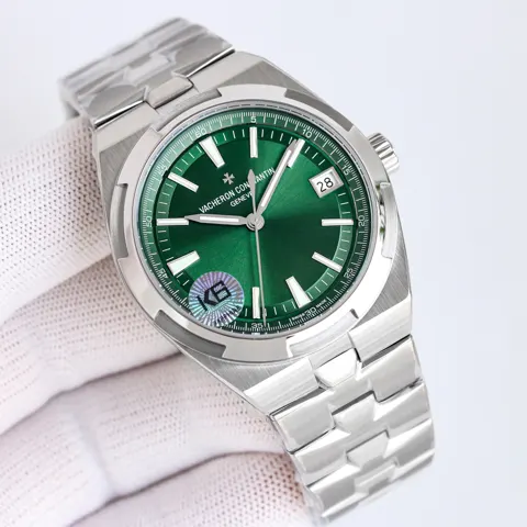 Vacheron Constantin Overseas 4520V