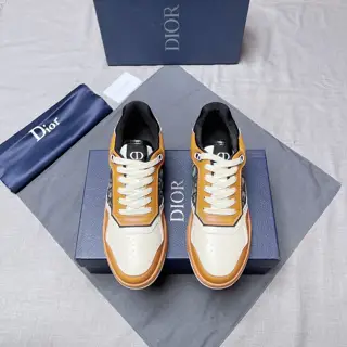 Dior New Products in the Gang Series [Continue Dior’s classic style