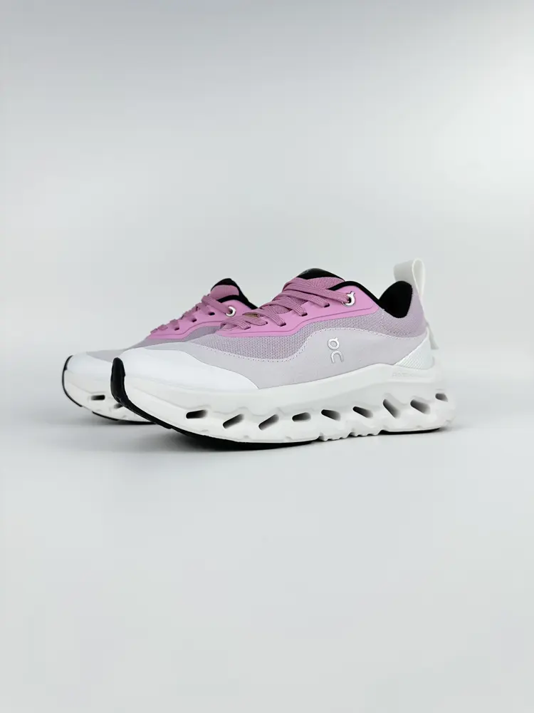 Loewe x on cioudtilt2.0 running shoes